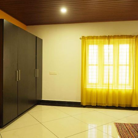 Orange Valley Town Residency Тривандрум Экстерьер фото